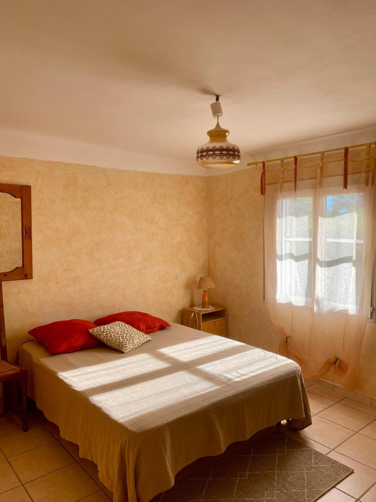 Appartement Le Micocoulier à La Crau Extérieur photo